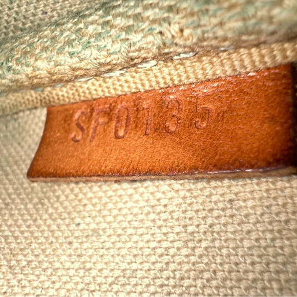 Authentic Louis Vuitton Mini Pochette Damier Azur.  Date code is SP0135. - Picture 11 of 16